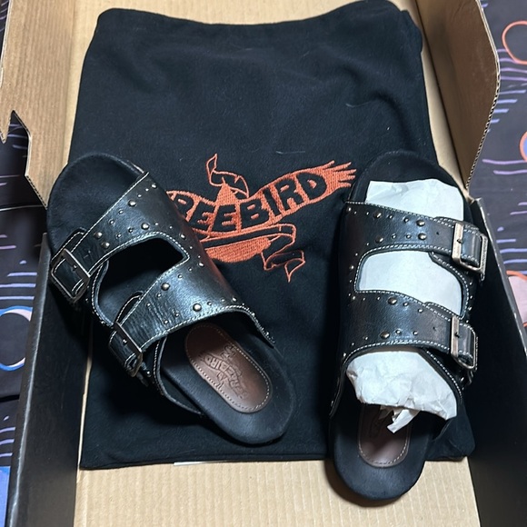 Freebirds Asher​ - Picture 2 of 6